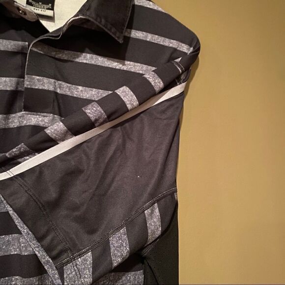 Nike Tiger Woods Striped Golf Polo - Picture 6 of 12